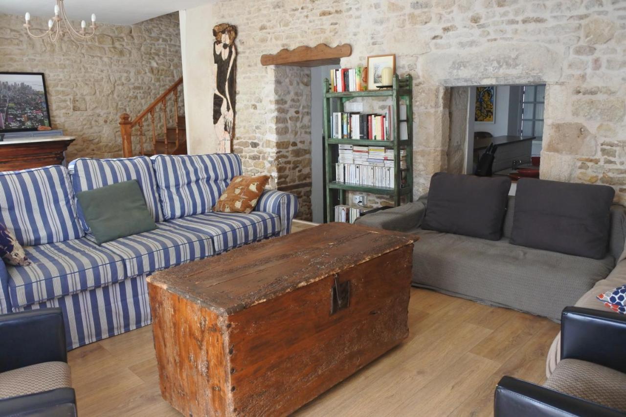 Maison De Village Spacieuse Et Confortable Le Gué-de-Velluire Exterior photo